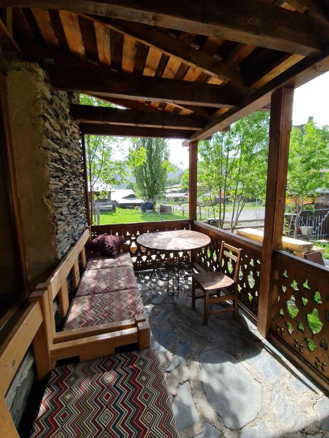 Guest House Shina Omalo Esterno foto